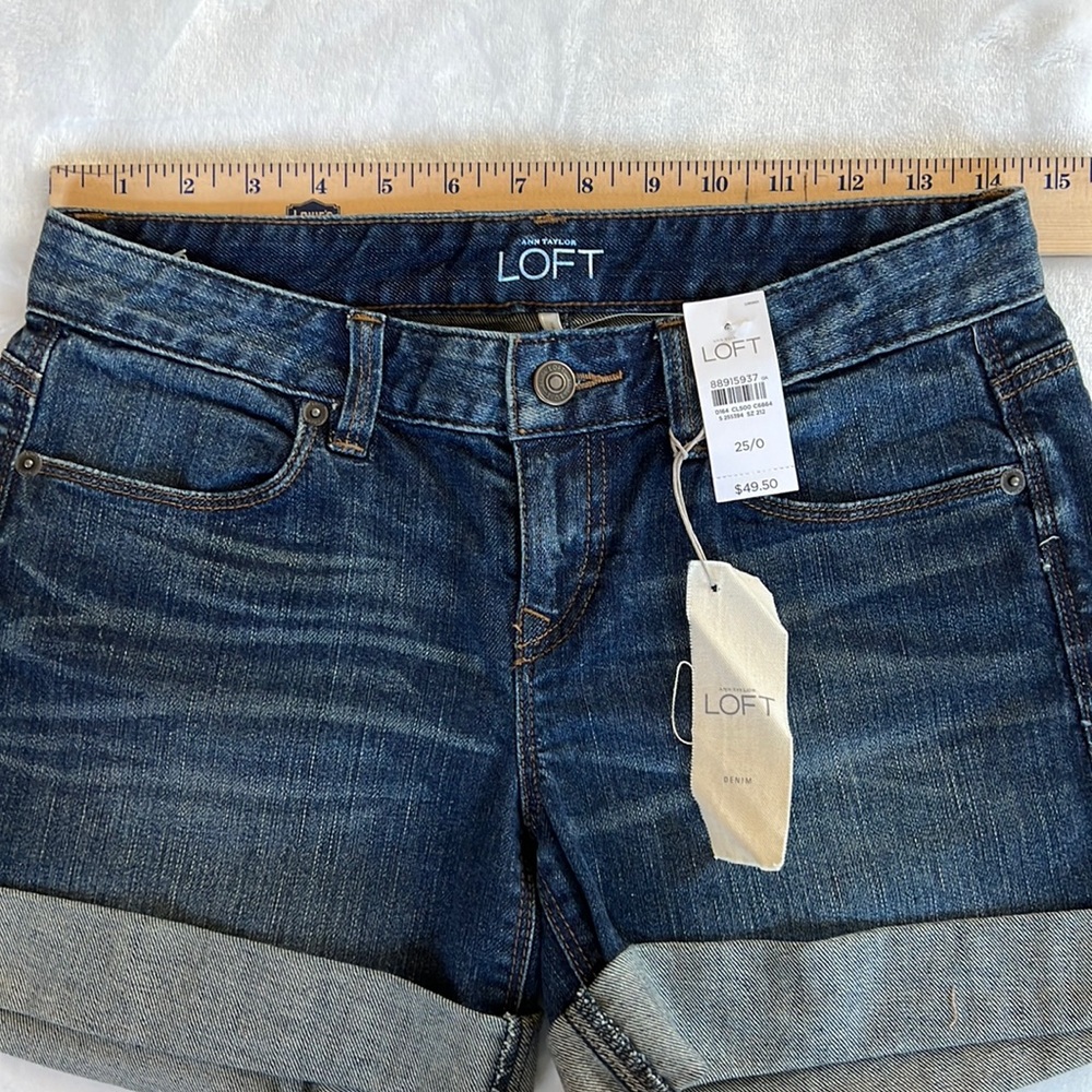 LOFT ROLLUP DENIM SHORTS - Picture 9 of 16